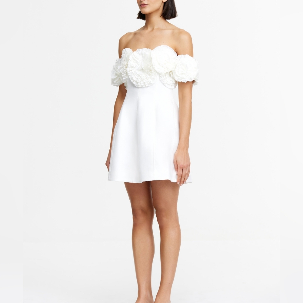 Acler White Off-Shoulder Mini Dress - Picture 2 of 6